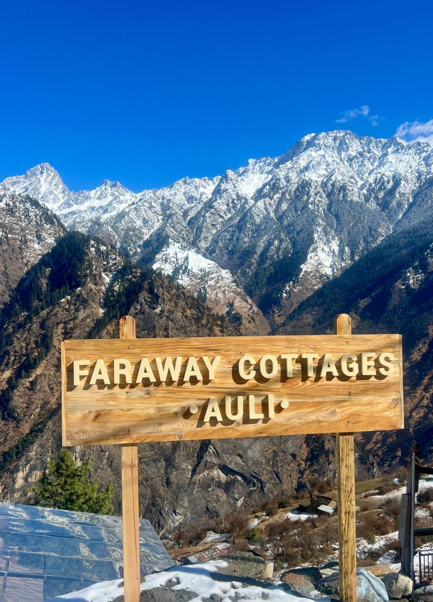 Faraway Cottages, Auli Joshimath Bagian luar foto